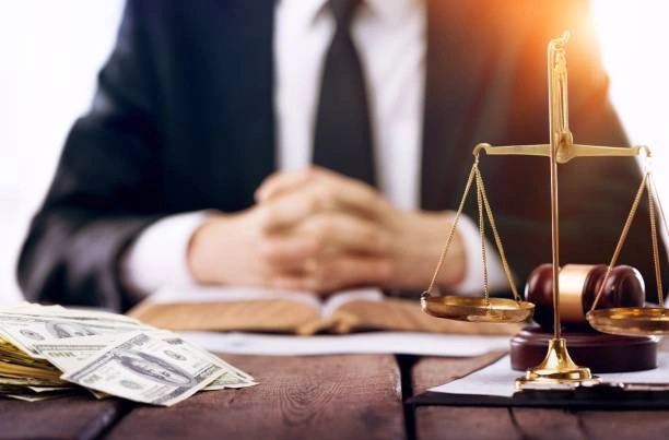 محامي قضايا الفساد المالي والإداري في السعودية – مكتب المحامي غازي بن جليغيم